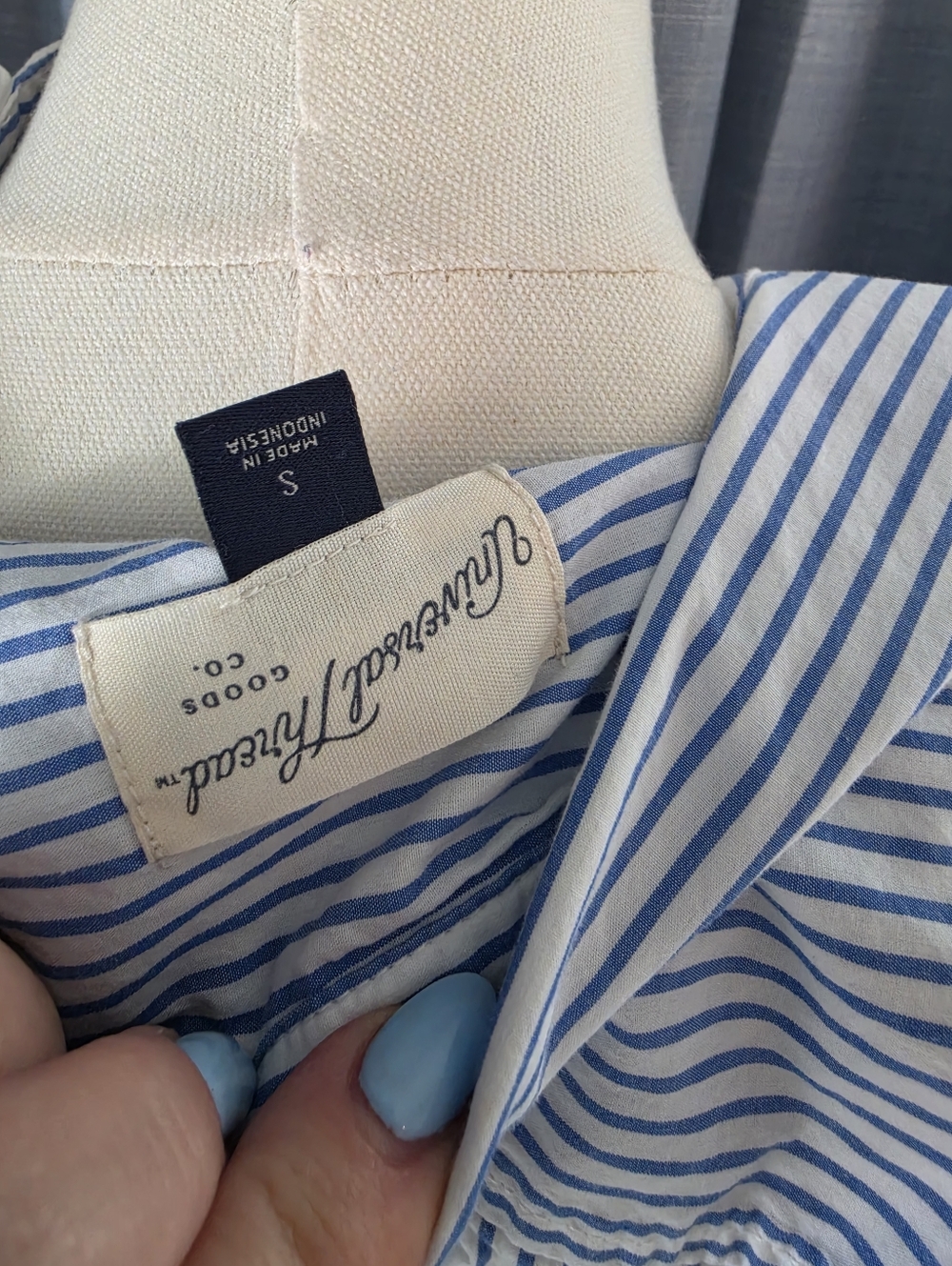 Universal Thread Button Down - Picture 2 of 5